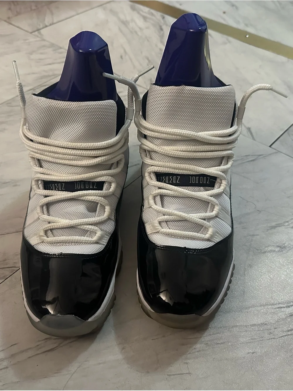Nike Air Jordan 11’s - Men’s size 10